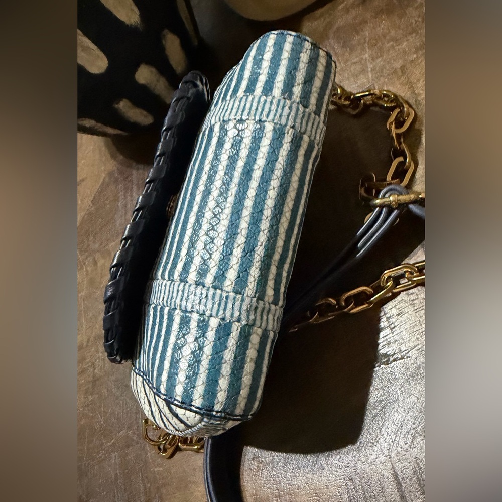 Euc Tory Burch Marion Python Embossed Leather Sma… - image 4